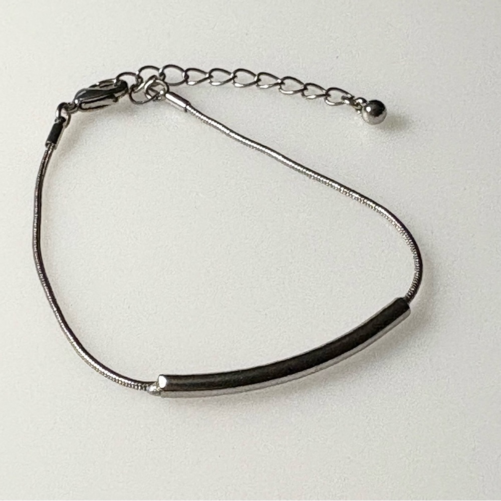 Minimalist Silver Bar Bracelet